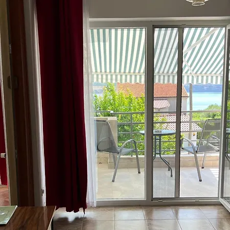 Apartmán With Parking Space Jadranovo, Crikvenica - 23436 *